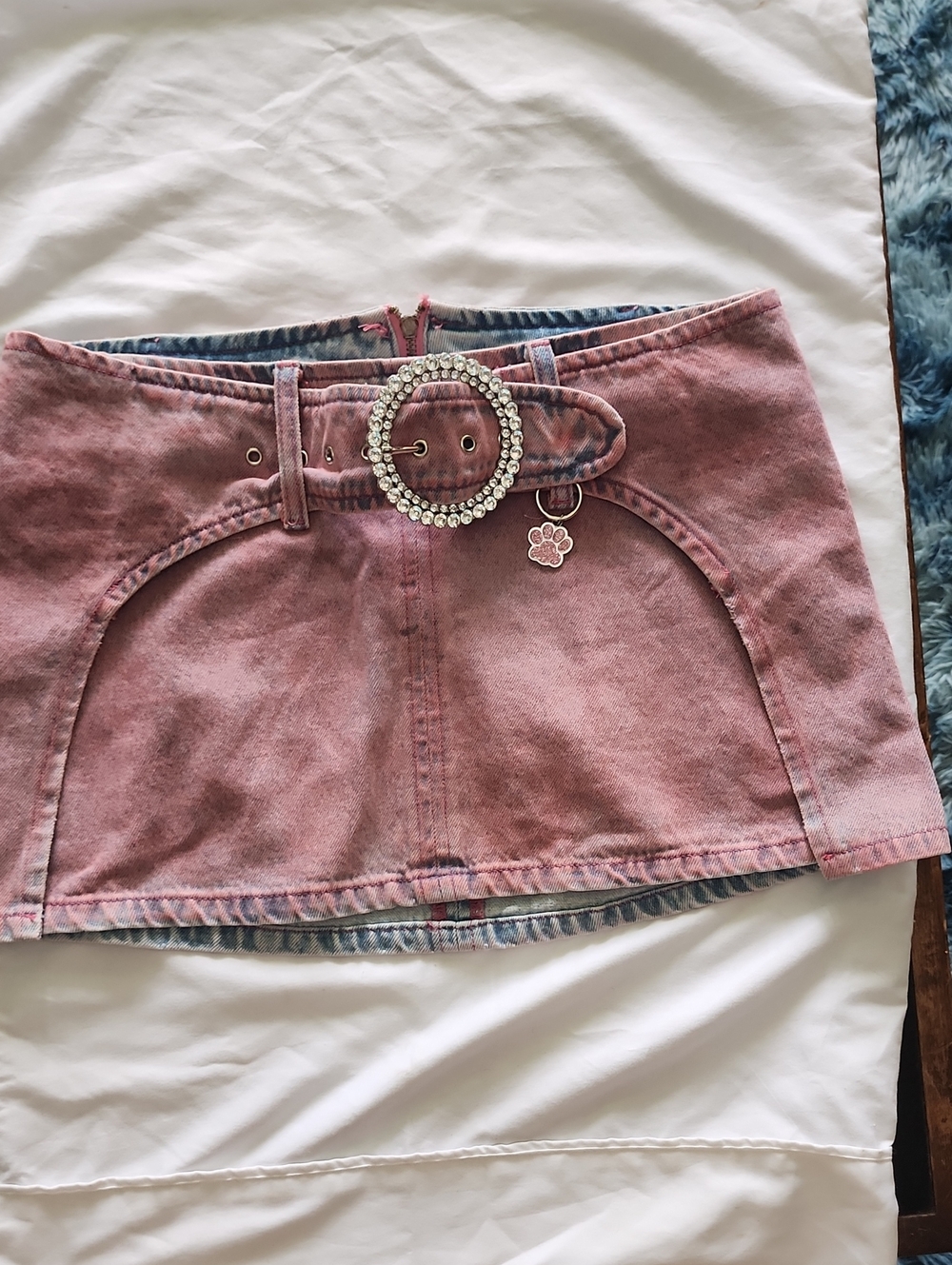Dolls Kill Generation Kiss Pink Acid Wash Rhinestone Buckle Paw Skirt NWOT Small
